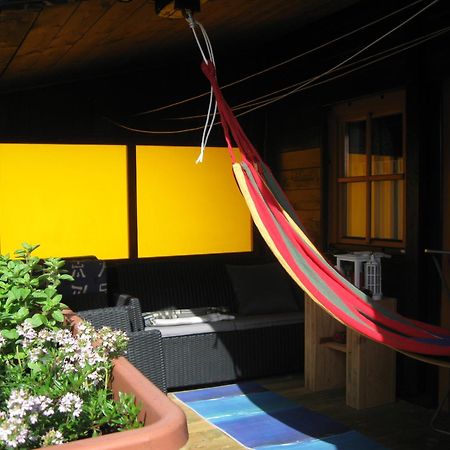 Ferienwohnung Haus am Dorfplatz Uttendorf Exterior foto